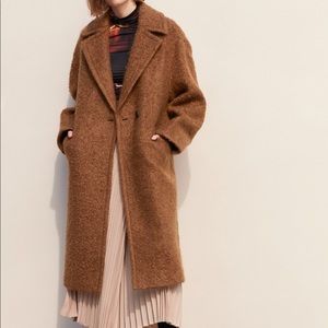 Babaton 1-01 Leibovitz Coat
